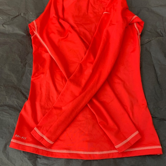 DONATED Nike Pro Dri-Fit Red Top - Picture 2 of 8